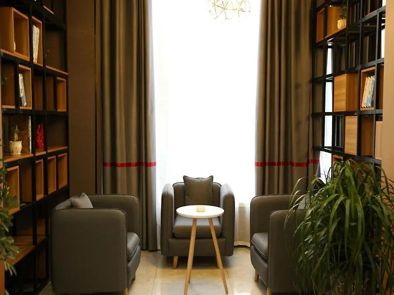 Thank Inn Chain Hotel Xinyang Gushi County Hongsu Avenue 2*,  China