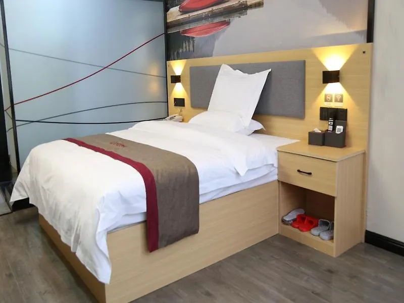Thank Inn Chain Hotel Xinyang Gushi County Hongsu Avenue